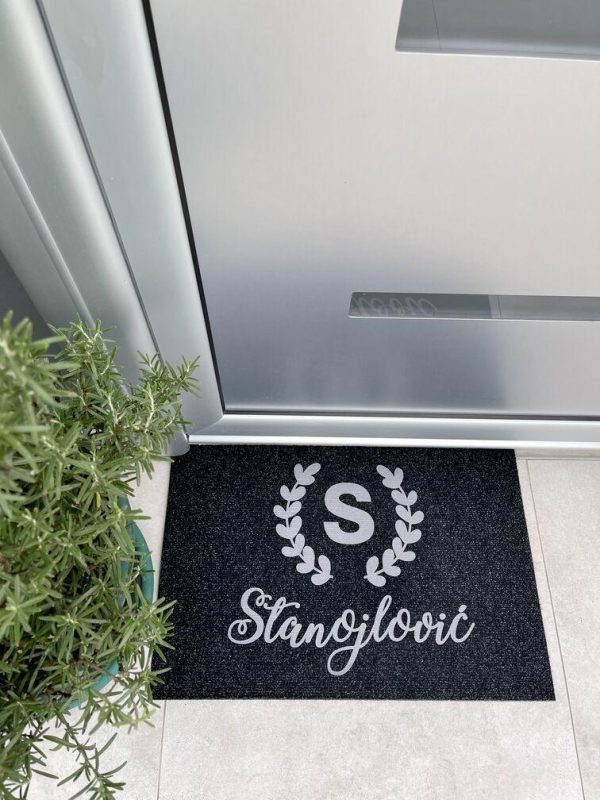 personalizovani-otirac-vencic-crni