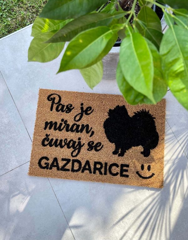 pas-je-miran.cuvaj-se-gazdarice